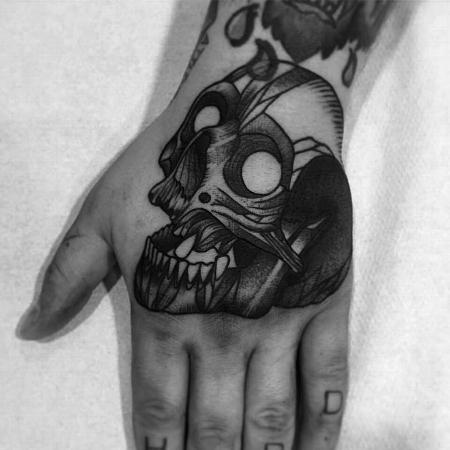 Tattoos - skull on hand - 127112